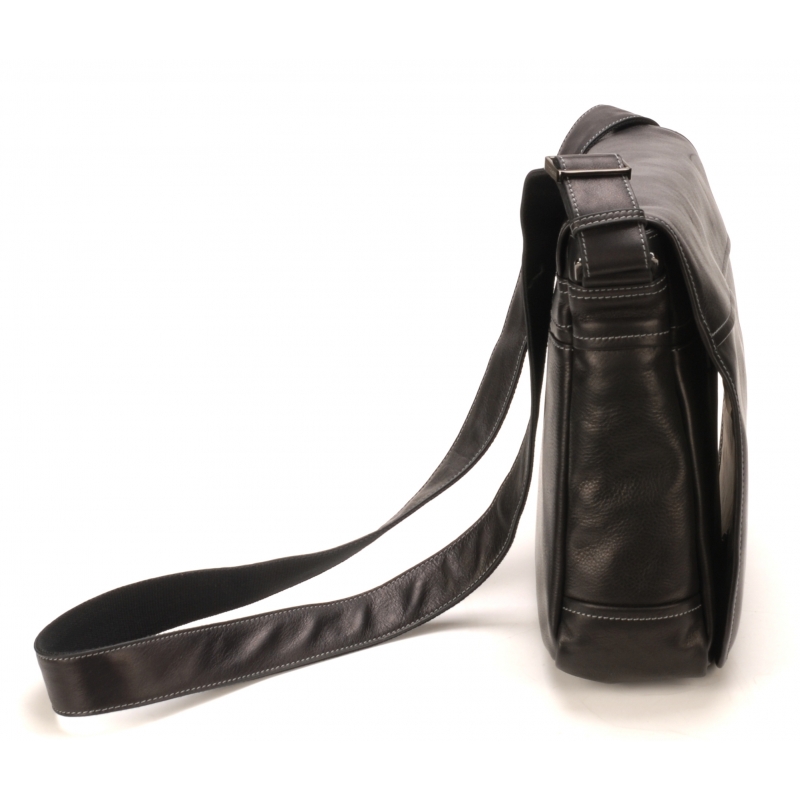 Mini sac bandoulière Arthur & Aston - cuir noir Noir Arthur & Aston - Sac  Besace Messenger Homme sur MenCorner