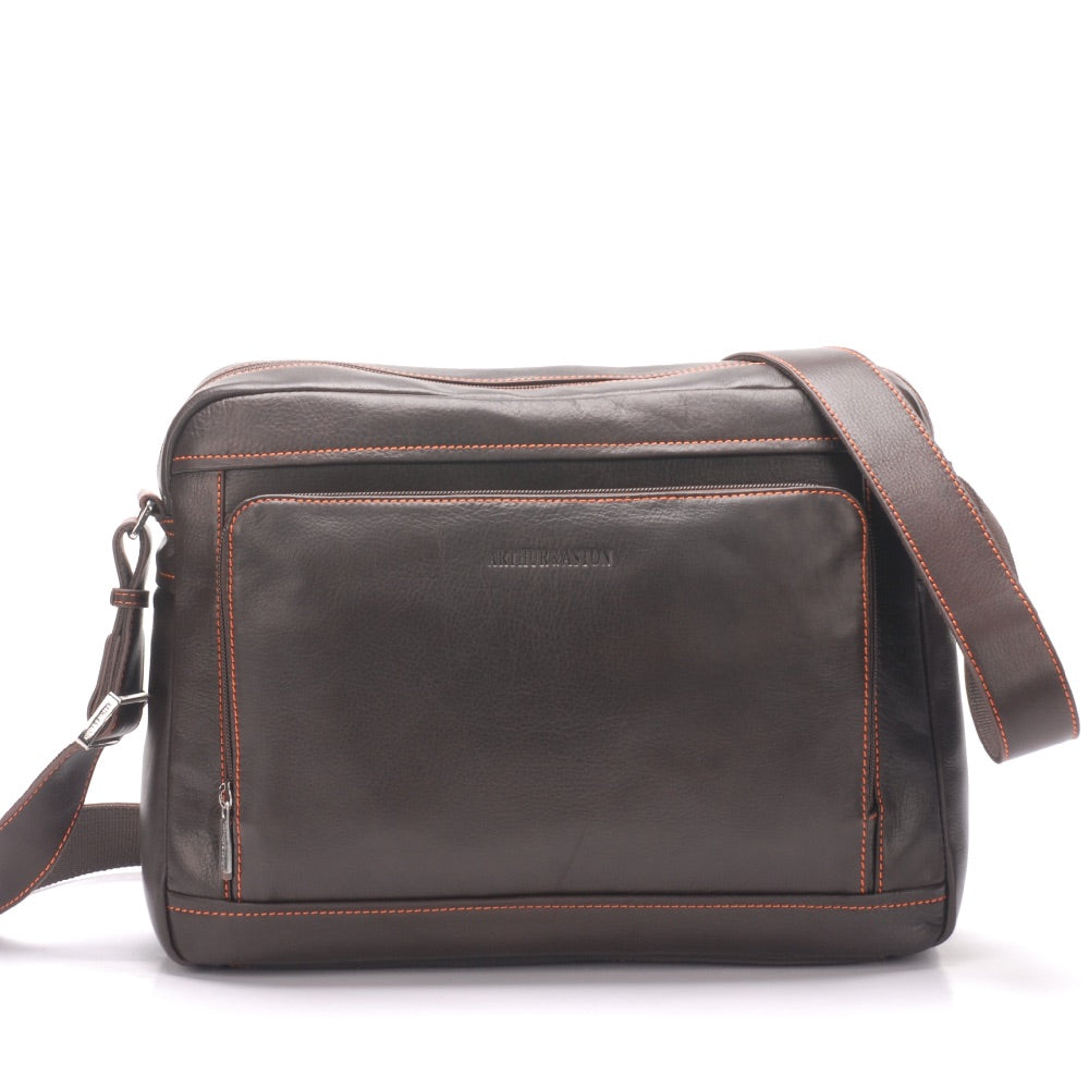 Large Pablo model satchel in dipped leather