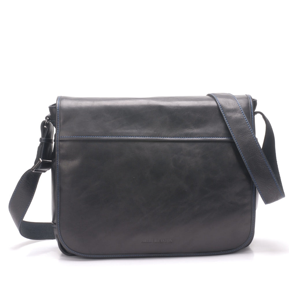 Pablo leather messenger bag