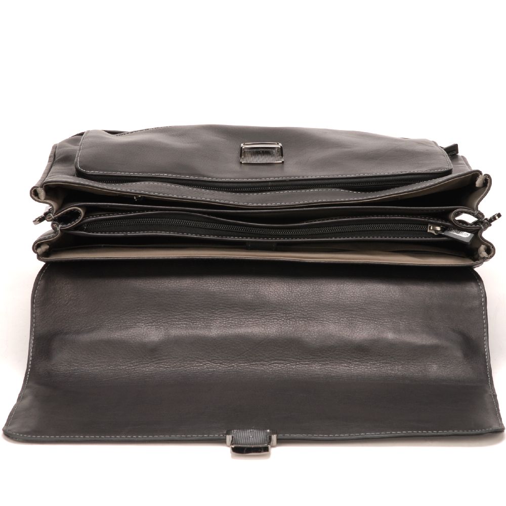 Pablo 3-gusset briefcase in dipped leather