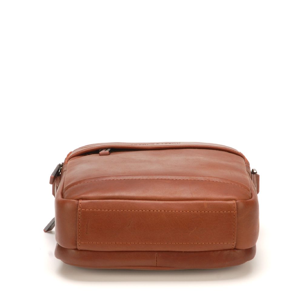 Medium Pablo satchel in dipped cowhide leather