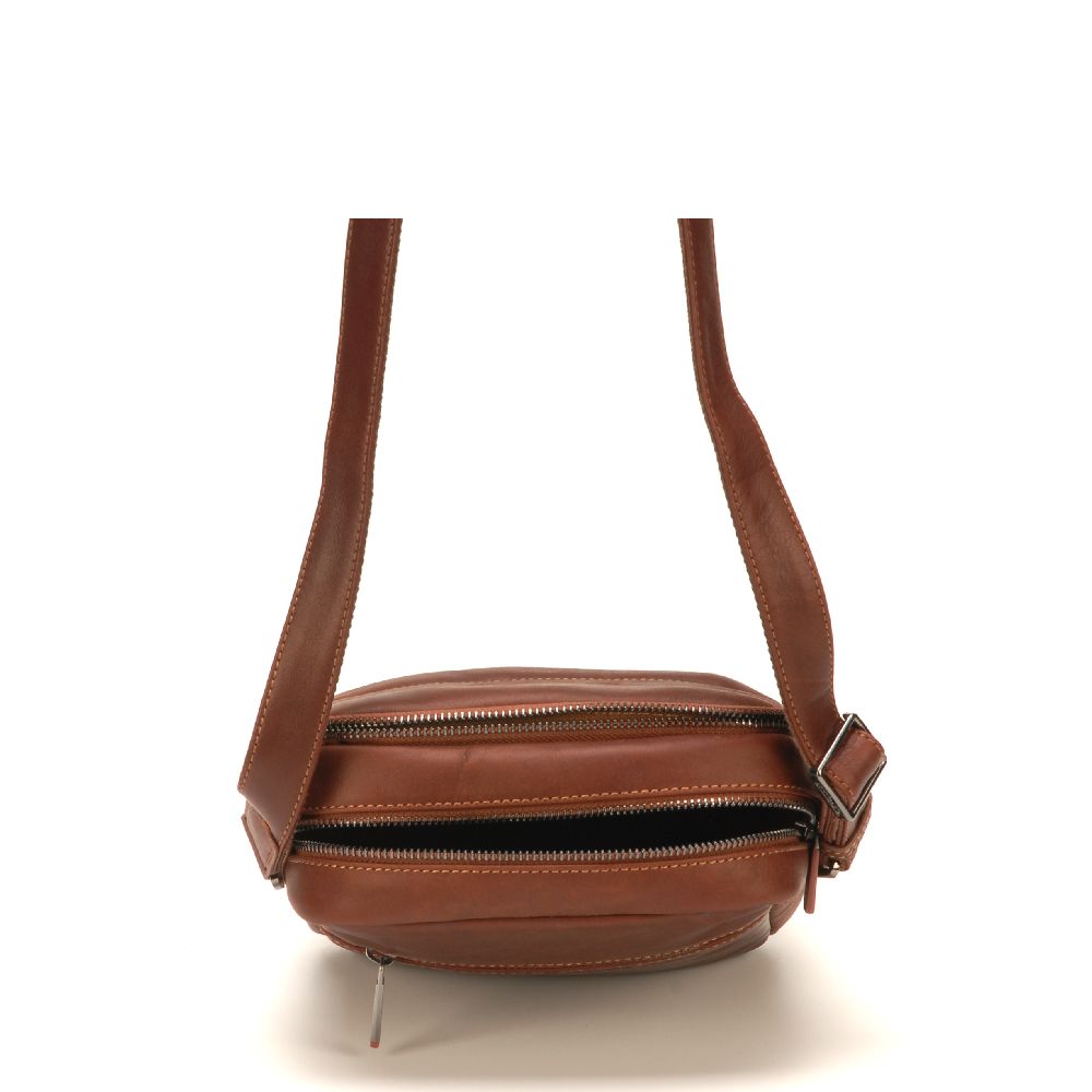 Pablo crossbody bag in dipped leather