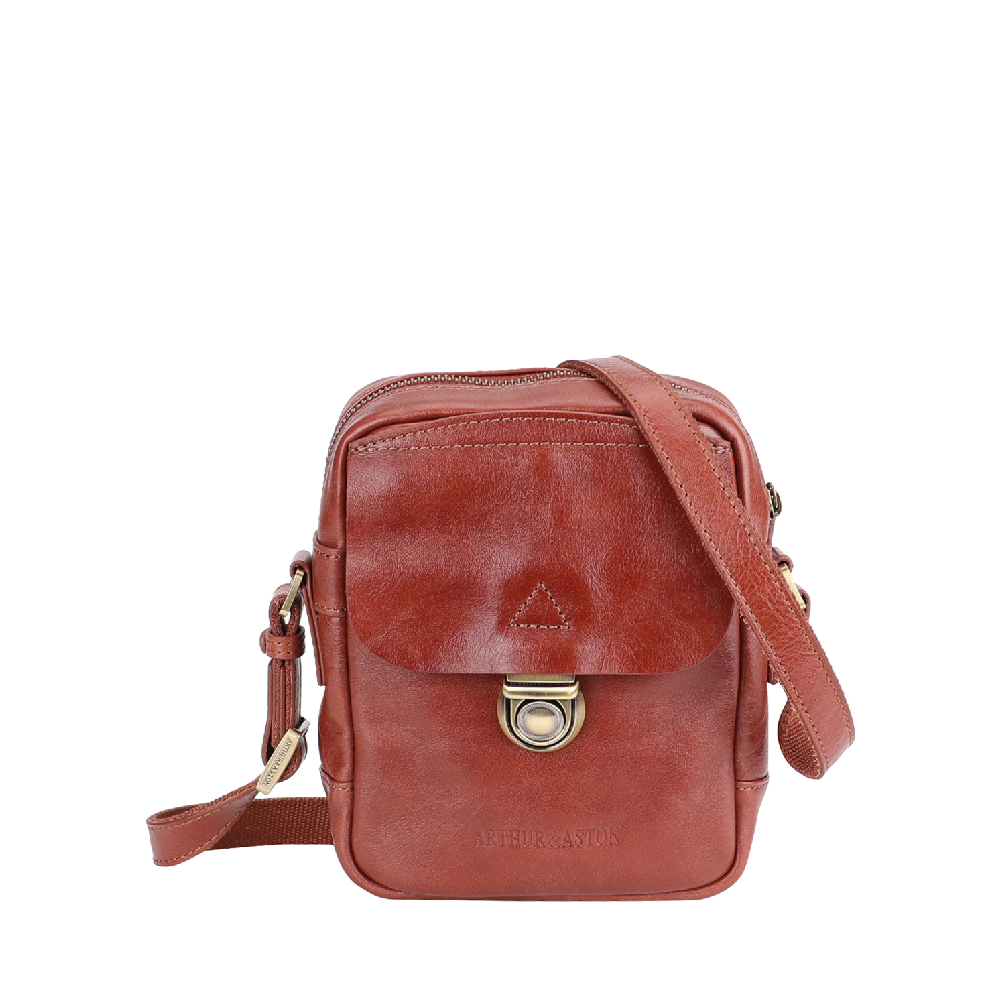 Sergio crossbody bag in vegetable cowhide leather