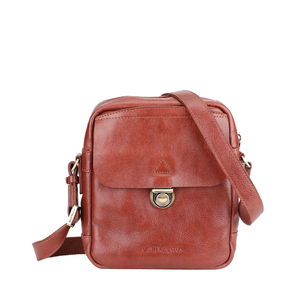 Sergio crossbody bag in vegetable cowhide leather