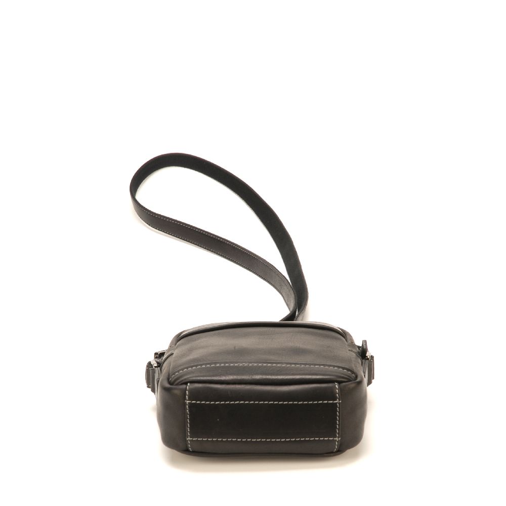 Pablo crossbody bag in dipped leather