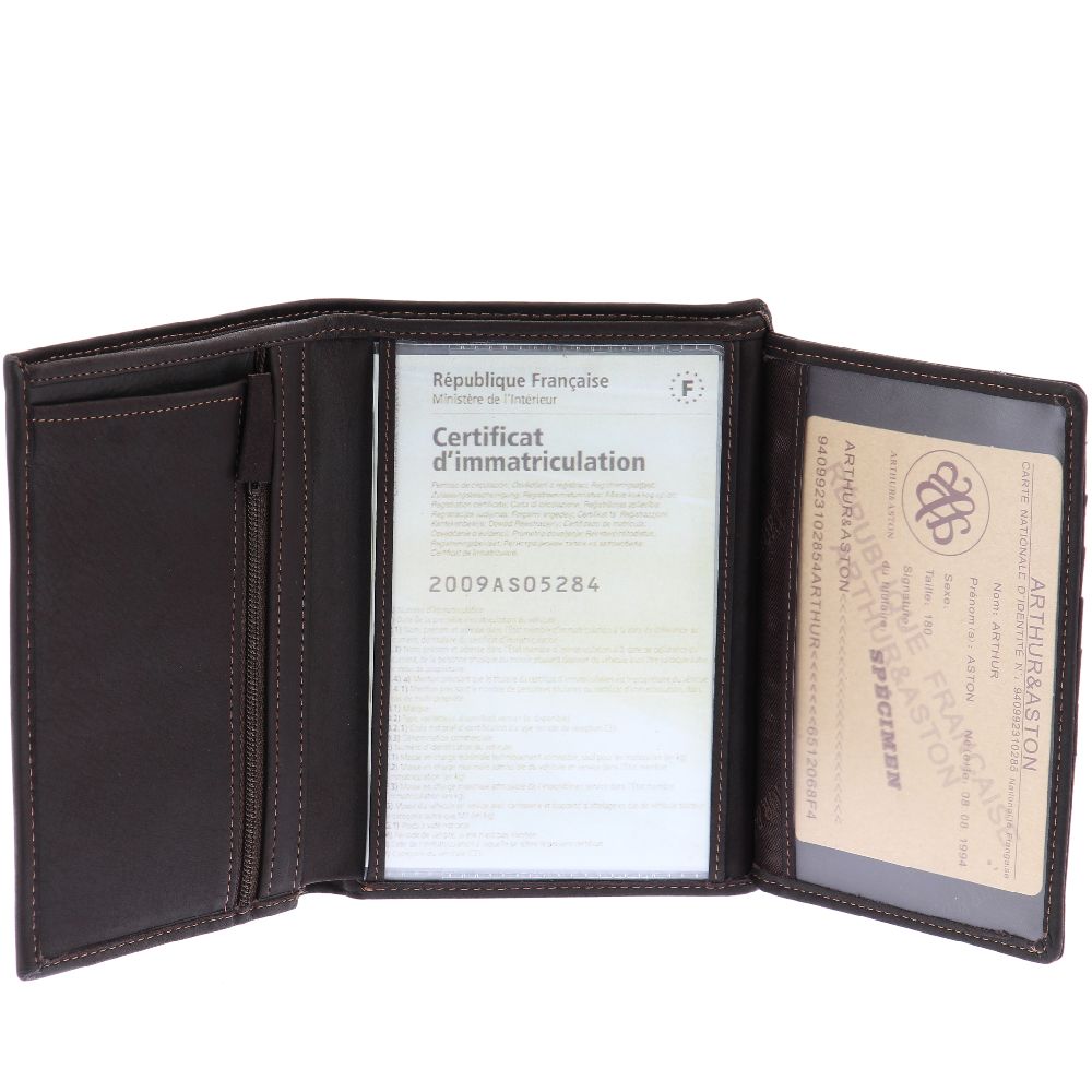 Louis oiled leather wallet