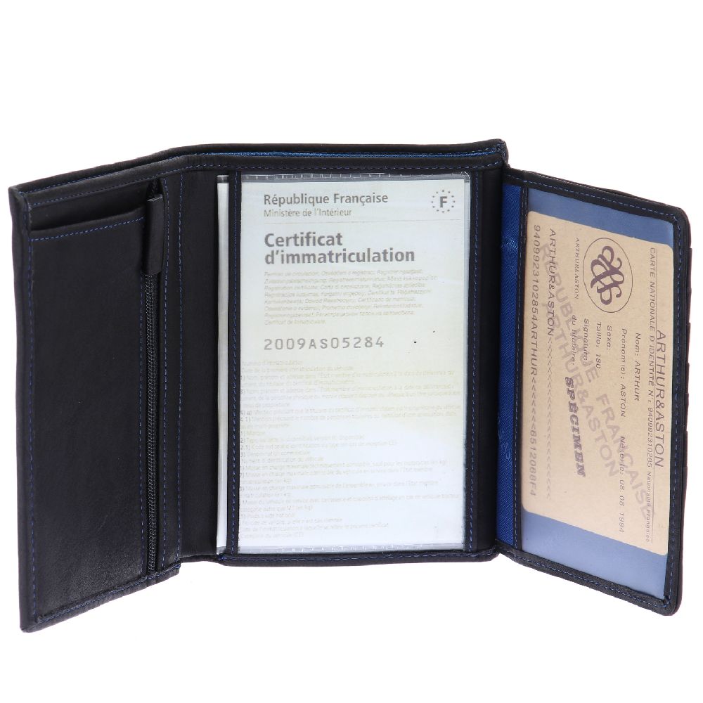 Louis oiled leather wallet